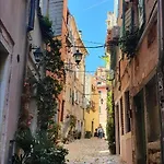 Palace Basilico 1580. Bed and breakfast