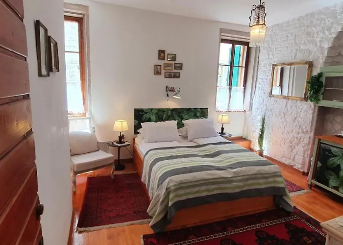 Palace Basilico 1580. Bed & Breakfast Rovigno