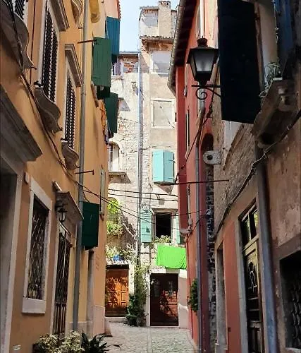 Bed & Breakfast Palace Basilico 1580. 3*