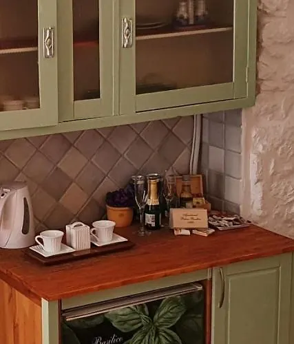 Bed & Breakfast Palace Basilico 1580. 3*