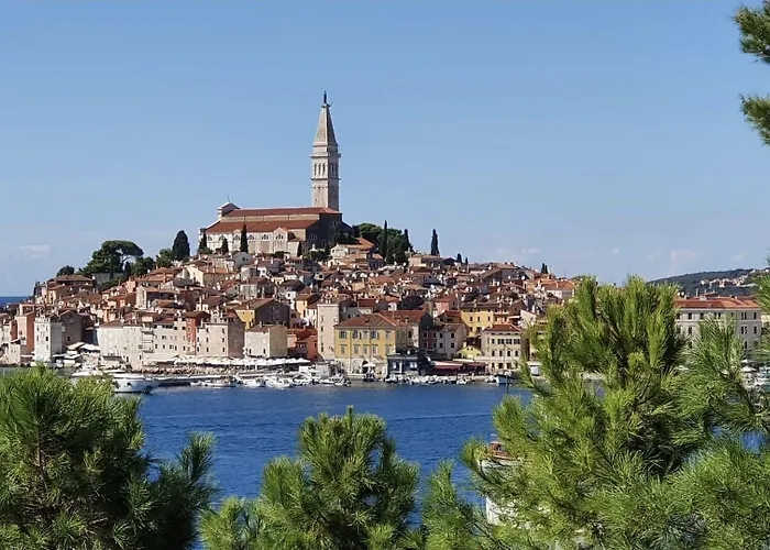 Palace Basilico 1580. Bed & Breakfast Rovigno