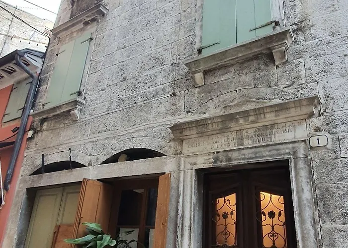 Palace Basilico 1580. Rovigno