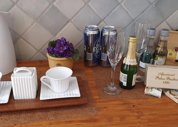 Bed & Breakfast Palace Basilico 1580.