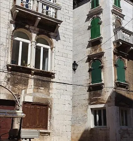 Palace Basilico 1580. Bed & Breakfast